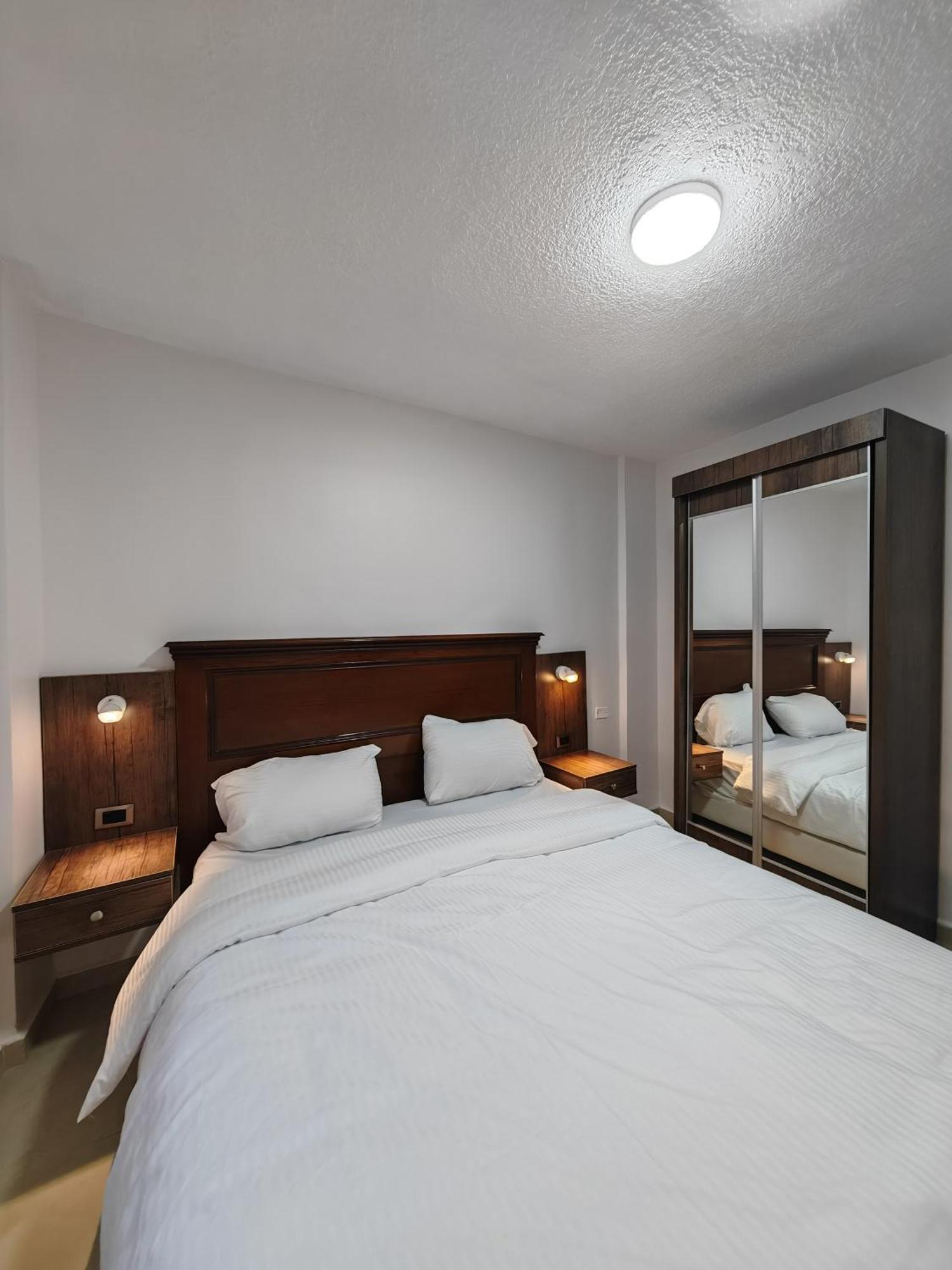 Cleopetra Hotel Вади Муса Стая снимка